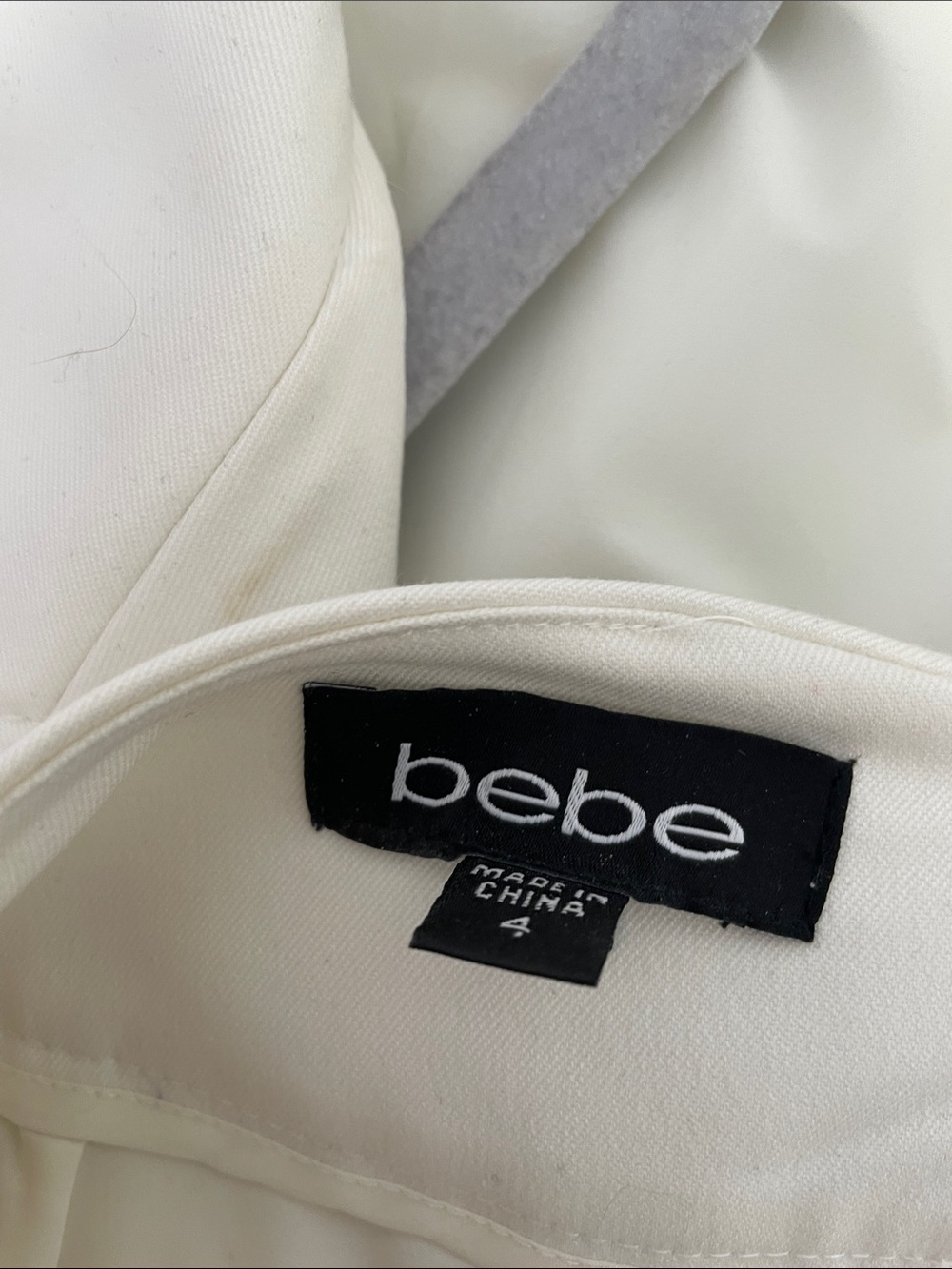 bebe Cream Single-Breasted Blazer